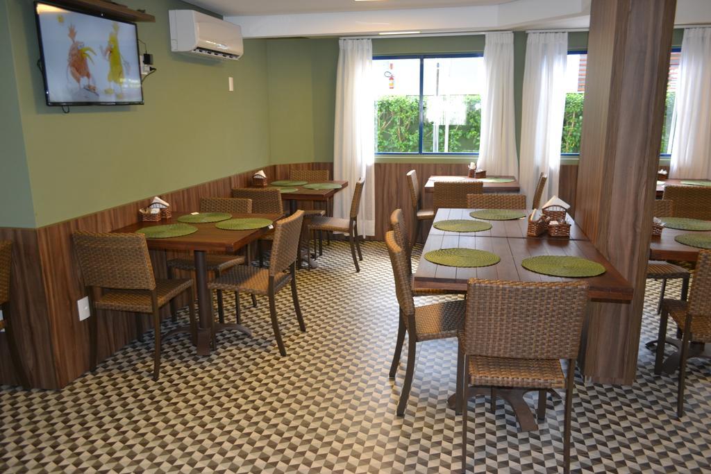 Apart Hotel Villa De Vincenzi Florianópolis Exteriör bild
